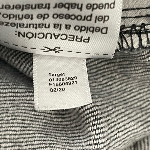 Universal Thread Vintage Straight Button Fly Hight Waist Jeans Women’s Size 12 - Picture 6 of 8